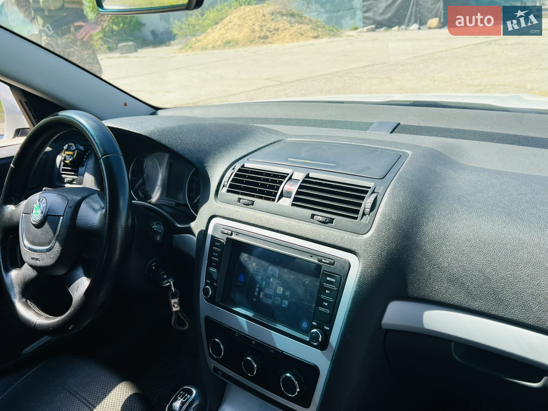 2011 Skoda Octavia - мініатюра 23