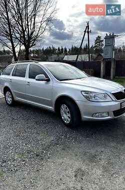 Универсал Skoda Octavia 2012 в 