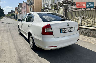 Лифтбек Skoda Octavia 2012 в 