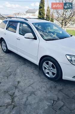 Универсал Skoda Octavia 2011 в 