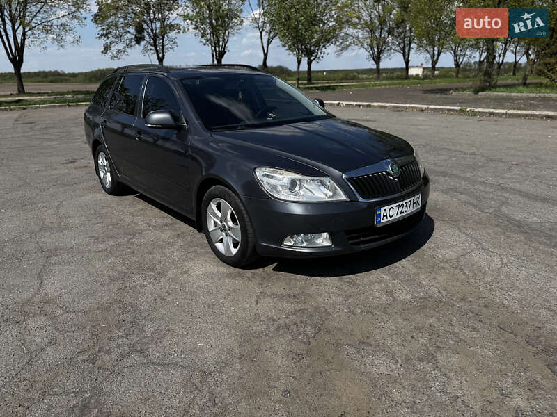 Универсал Skoda Octavia 2011 в 