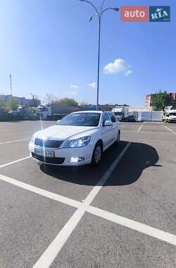 Универсал Skoda Octavia 2011 в 