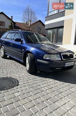 Универсал Skoda Octavia 2001 в Львове