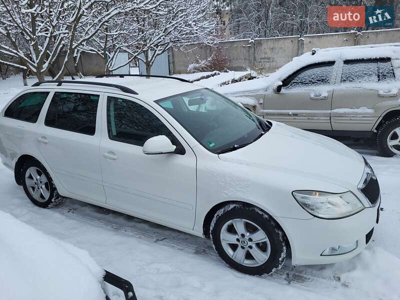 Универсал Skoda Octavia 2011 в Полтаве фото 6 Универсал Skoda Octavia 2011 в Полтаве
