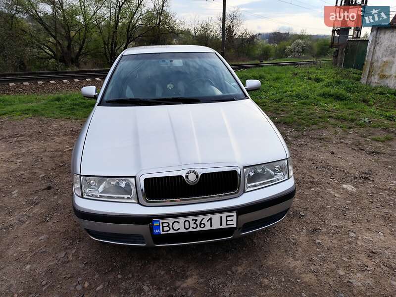 Лифтбек Skoda Octavia 2008 в Львове