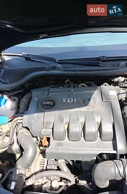 Універсал Skoda Octavia 2009 в 