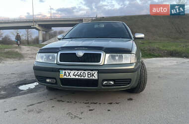Лифтбек Skoda Octavia 2003 в 