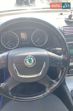 Універсал Skoda Octavia 2012 в 