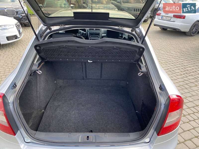 Ліфтбек Skoda Octavia 2010 в Львові
