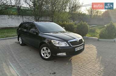 Универсал Skoda Octavia 2012 в 
