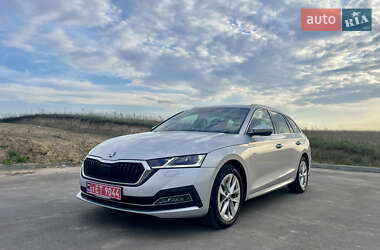 Универсал Skoda Octavia 2021 в Ровно