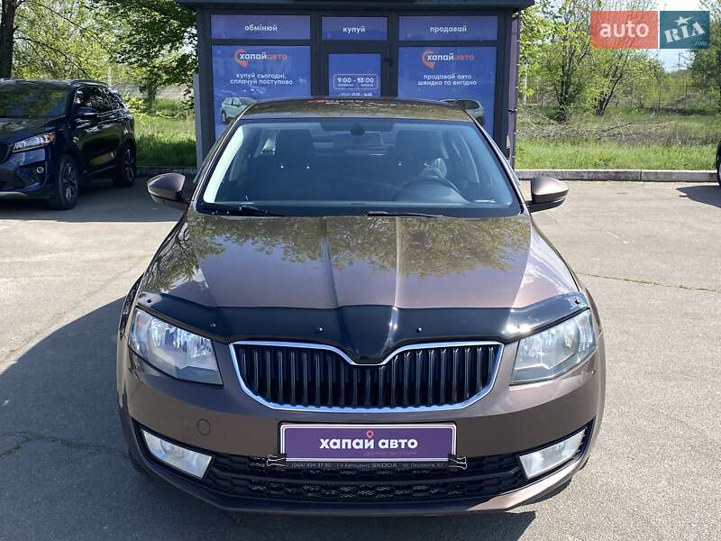 Лифтбек Skoda Octavia 2015 в Днепре