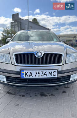 Лифтбек Skoda Octavia 2008 в 