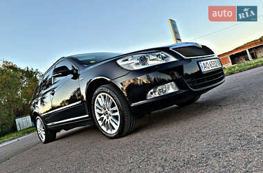 Універсал Skoda Octavia 2012 в 