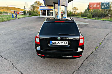 Універсал Skoda Octavia 2012 в 