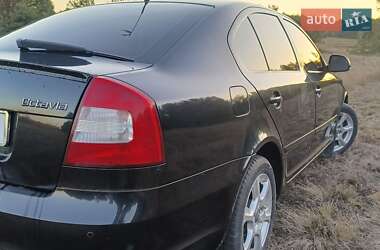 Ліфтбек Skoda Octavia 2010 в 