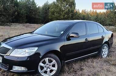 Ліфтбек Skoda Octavia 2010 в 
