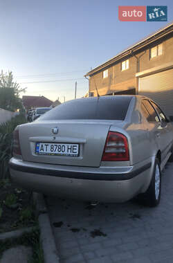 Ліфтбек Skoda Octavia 2005 в 