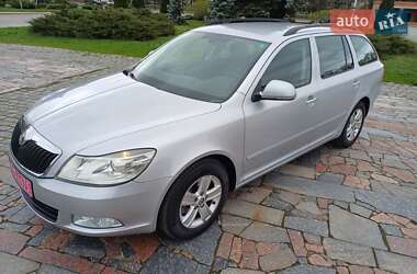 Універсал Skoda Octavia 2009 в 