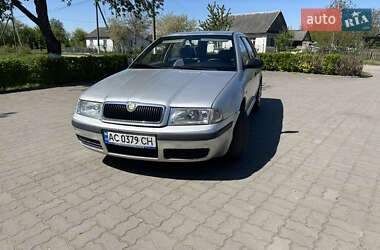 Універсал Skoda Octavia 2000 в 