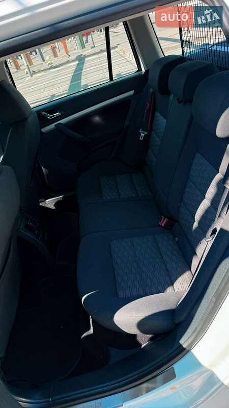 Универсал Skoda Octavia 2013 в Киеве