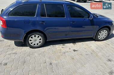 Универсал Skoda Octavia 2012 в 