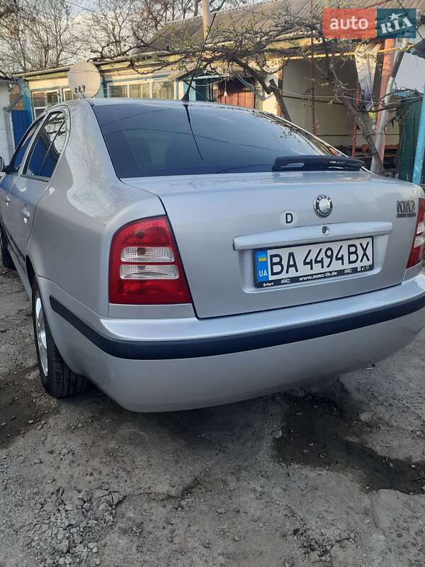 Лифтбек Skoda Octavia 2003 в Смолином