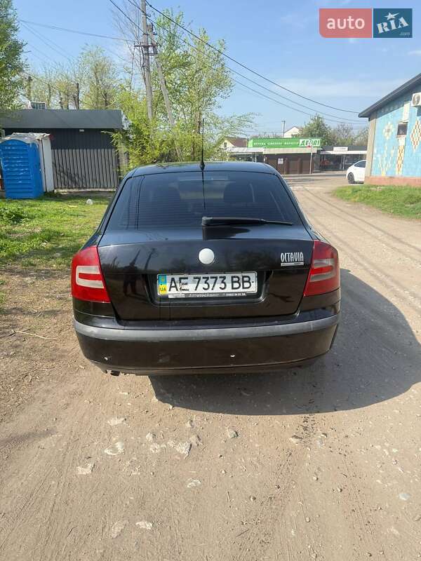 Ліфтбек Skoda Octavia 2006 в Дніпрі