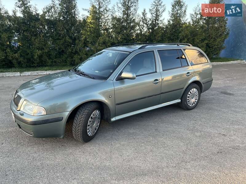 Універсал Skoda Octavia 2003 в Турійську