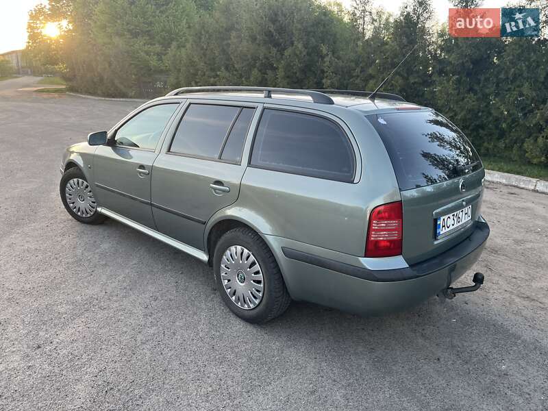 Універсал Skoda Octavia 2003 в Турійську