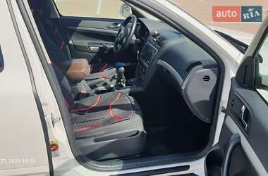 Ліфтбек Skoda Octavia 2012 в 