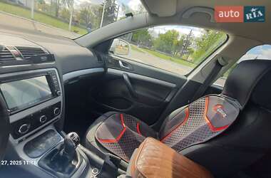 Ліфтбек Skoda Octavia 2012 в 