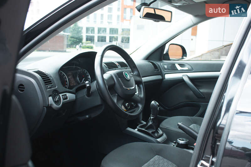 Ліфтбек Skoda Octavia 2011 в Києві