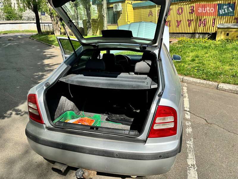 Лифтбек Skoda Octavia 2010 в Киеве фото 14 Лифтбек Skoda Octavia 2010 в Киеве