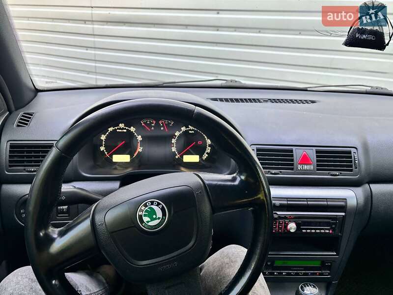 Лифтбек Skoda Octavia 2010 в Киеве фото 18 Лифтбек Skoda Octavia 2010 в Киеве