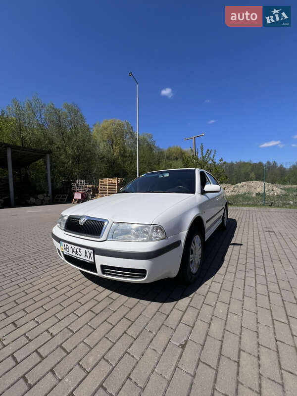 Лифтбек Skoda Octavia 2002 в Виннице