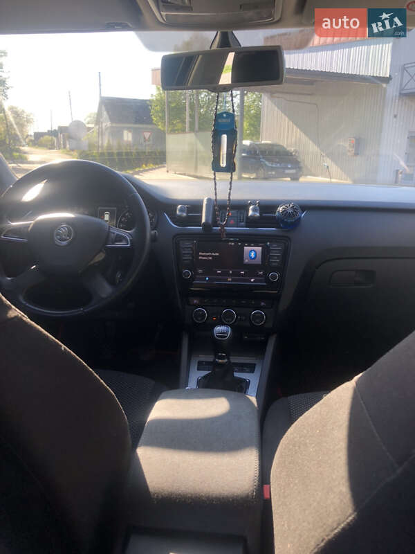 Универсал Skoda Octavia 2014 в Староконстантинове фото 11 Универсал Skoda Octavia 2014 в Староконстантинове