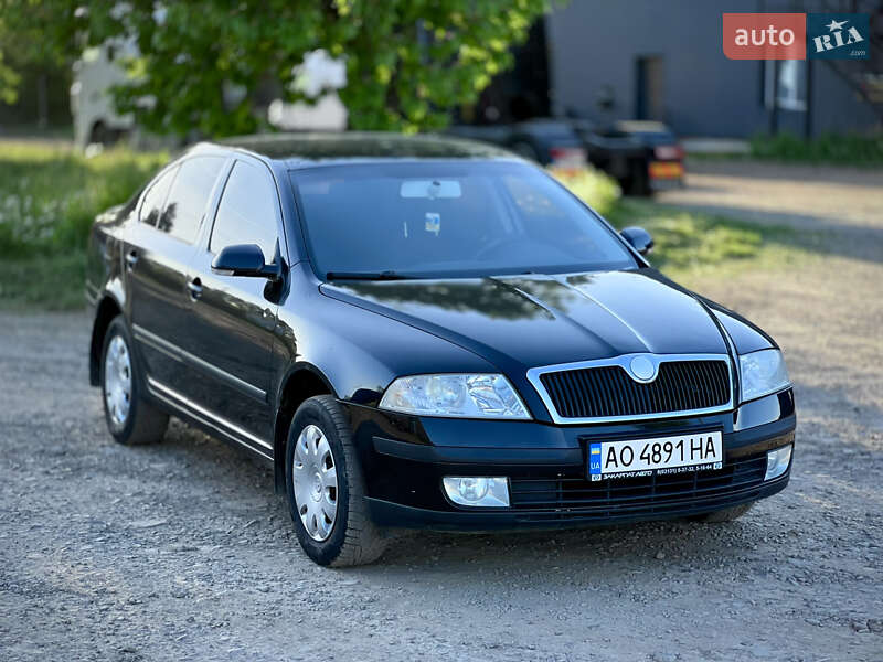 Лифтбек Skoda Octavia 2008 в 