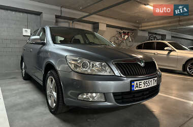 Лифтбек Skoda Octavia 2012 в 