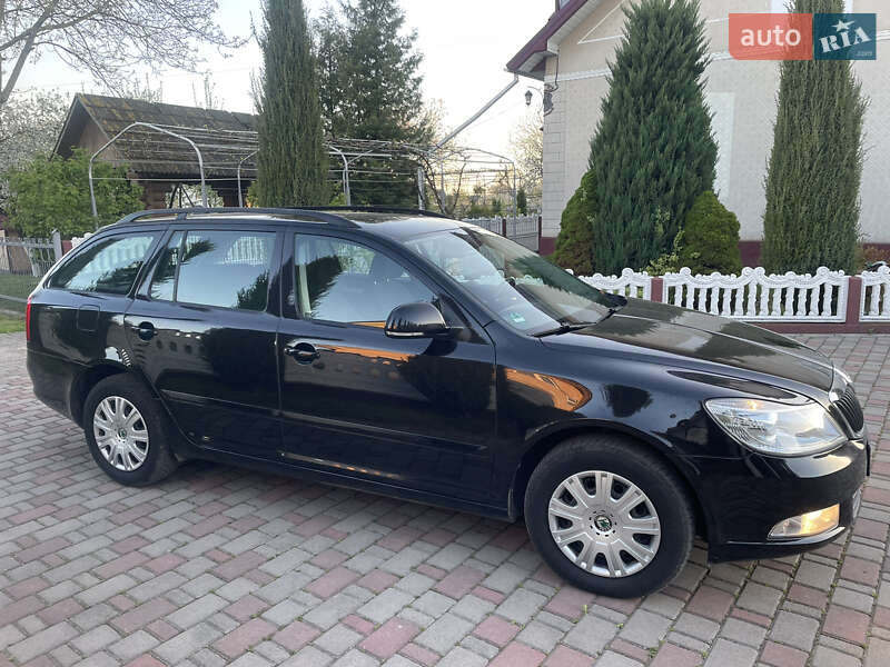 Універсал Skoda Octavia 2011 в 