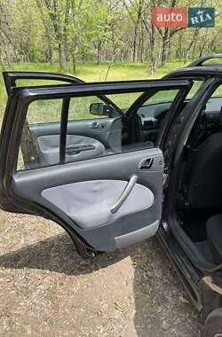 Универсал Skoda Octavia 2001 в 