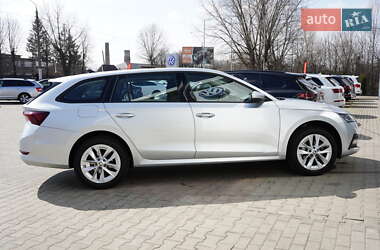 Универсал Skoda Octavia 2020 в 