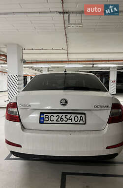 Лифтбек Skoda Octavia 2013 в 
