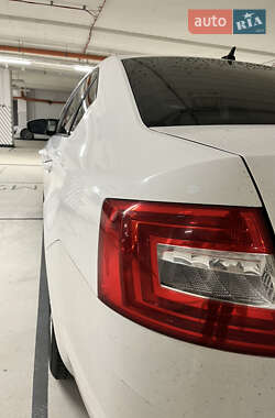 Лифтбек Skoda Octavia 2013 в 