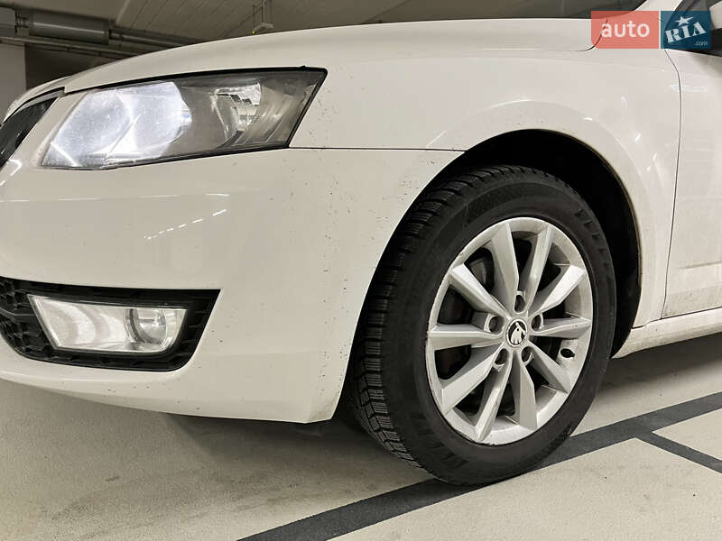 Лифтбек Skoda Octavia 2013 в Дрогобыче