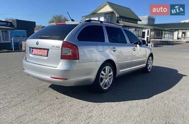 Универсал Skoda Octavia 2011 в 