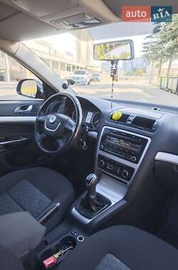 Універсал Skoda Octavia 2009 в 