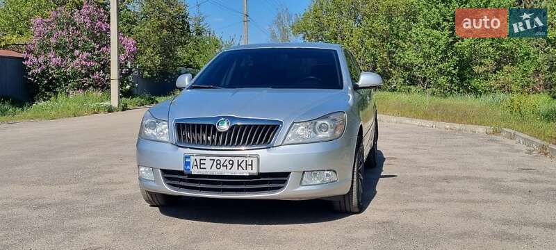 Ліфтбек Skoda Octavia 2012 в 