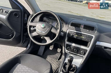 Лифтбек Skoda Octavia 2010 в 