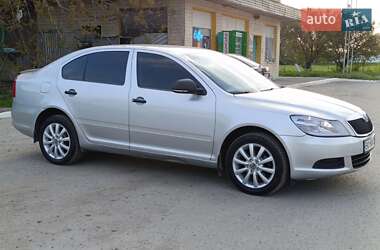 Ліфтбек Skoda Octavia 2012 в 